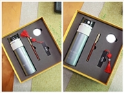電建公司的周年慶禮品怎么選？這套定制禮盒滿是行業(yè)溫度???
