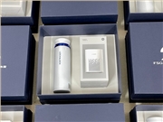 公司 20 周年慶禮品怎么定制？這份深藍(lán)禮盒員工客戶都愛(ài)