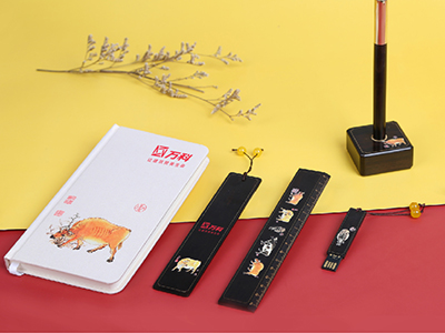 年底了，如何定制一款有特色的公司文創(chuàng)禮品？