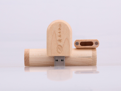 中禮集U盤定制網(wǎng)，教你如何定制一款屬于企業(yè)的專屬禮品U盤。