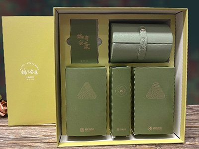 公司端午節(jié)禮品方案定制什么好？不會(huì)來(lái)看懷新投資的端午禮品案例
