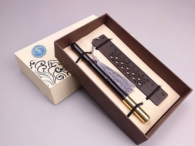 還在為會議紀(jì)念禮品而煩擾嗎？看完以下推薦包你有用。