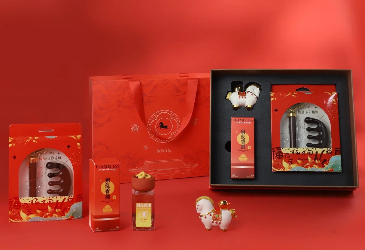 年會禮品套裝.jpg